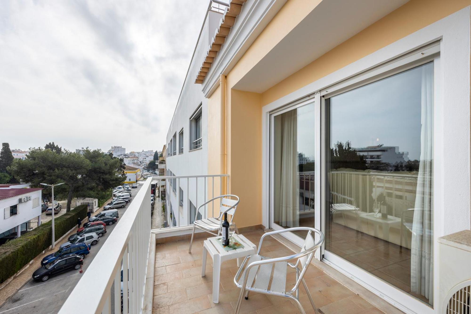 Apartamentos Mira Rio Lagos Exterior foto